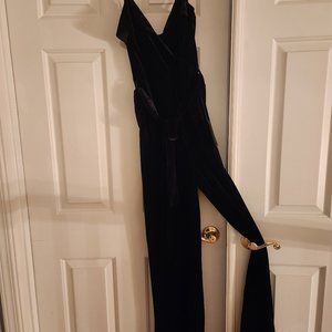Lulu's black velvet jumpsuit